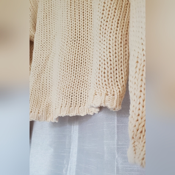 Solai the Label Knit Scalloped Hem Sweater | S - Picture 2 of 4